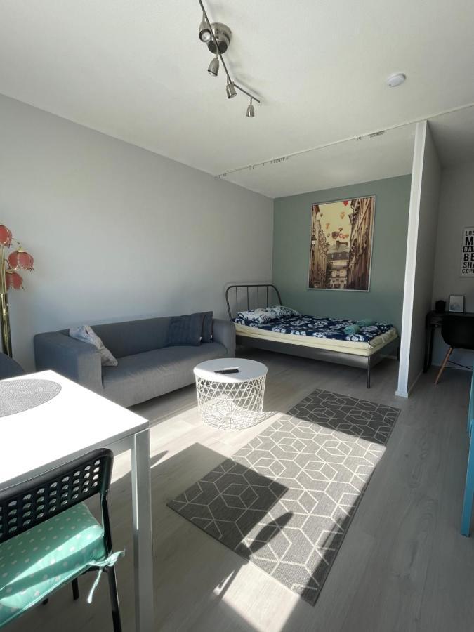 The Sunrise Apartment Turku Bagian luar foto